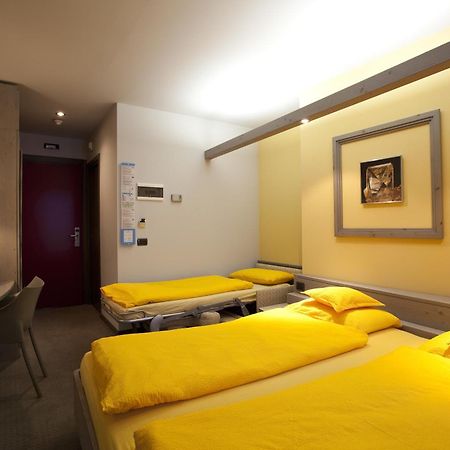 Hotel Marzia Лівіньо Екстер'єр фото
